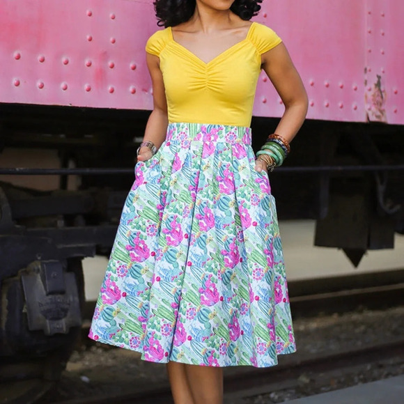 Retrolicious Doris Skirt in Cactus - Picture 4 of 4